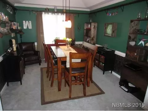 110 Laura Dr, New Bern, NC 28562 photo 3