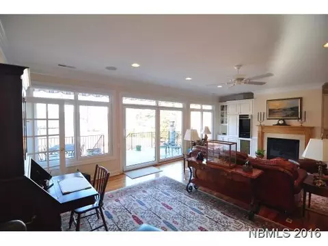 1828 Williamson Dr, New Bern, NC 28562 photo 12