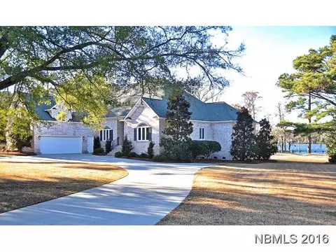 1828 Williamson Dr, New Bern, NC 28562 photo 1