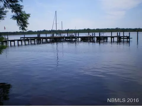 103 Bridge Pointe Dr, New Bern, NC 28562 photo 19