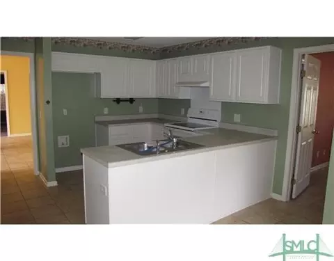 269 Silver Brook Cir, Pooler, GA 31322 photo 4