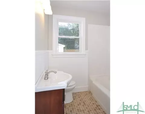 1418 E 52nd St, Savannah, GA 31404 photo 2