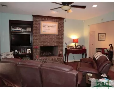291 Marsh Dr, Midway, GA 31320 photo 3