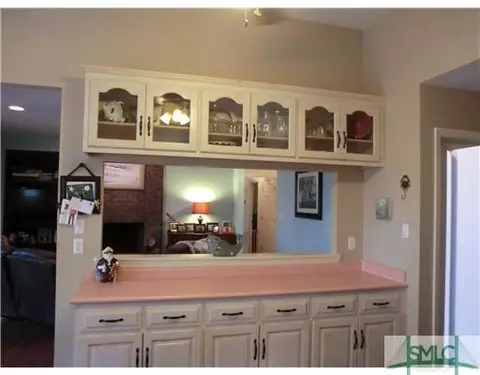 291 Marsh Dr, Midway, GA 31320 photo 5