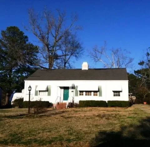 1109 Cherry St, Tarboro, NC 27886 photo 1