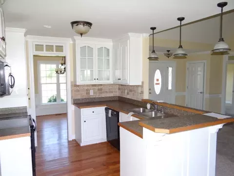 6517 Enfield Ct, Bailey, NC 27807 photo 3