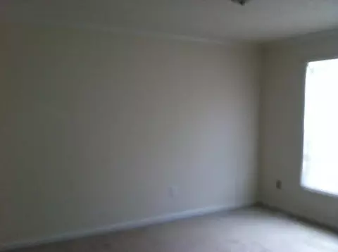 902 E Wilson St, Tarboro, NC 27886 photo 5