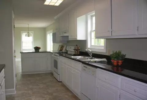 9280 Midway Rd, Bailey, NC 27807 photo 5