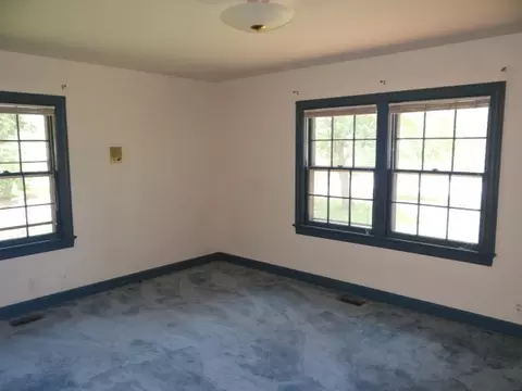12176 Oak Ave, Bailey, NC 27807 photo 9
