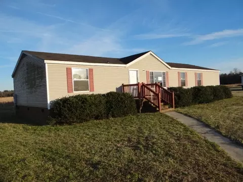 301 Commodore Dr, Rocky Mount, NC 27801 photo 1