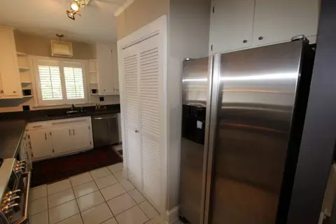 304 E Battle Ave, Tarboro, NC 27886 photo 5