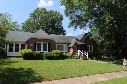 304 E Battle Ave, Tarboro, NC 27886 photo 1