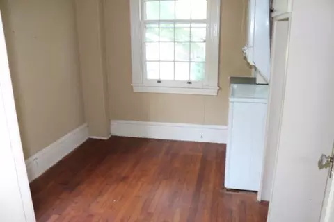 102 E 6th St, Weldon, NC 27890 photo 3
