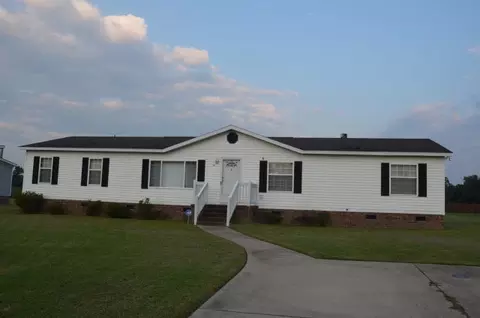 281 Commodore Dr, Rocky Mount, NC 27801 photo 1