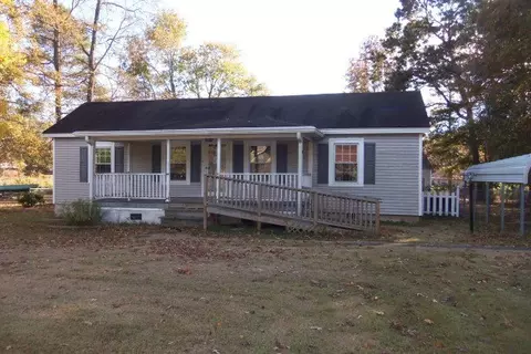 71 Warwick Dr, Pinetops, NC 27864 photo 1