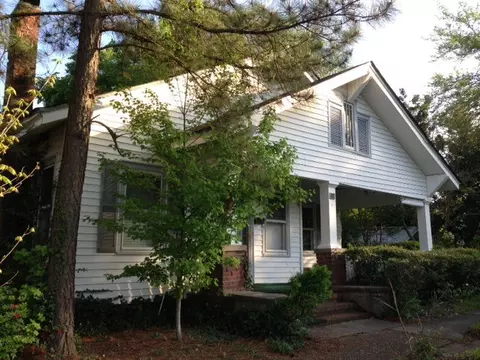 309 E Wilson St, Tarboro, NC 27886 photo 1