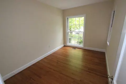 205 E Johnston St, Tarboro, NC 27886 photo 5