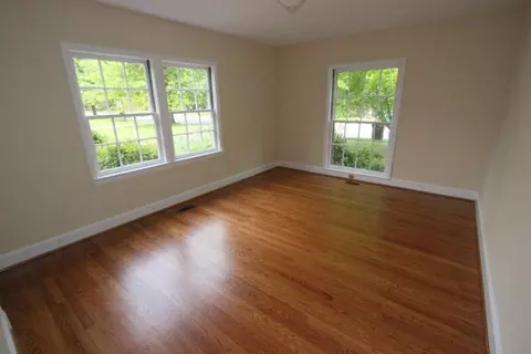 205 E Johnston St, Tarboro, NC 27886 photo 6