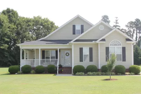 6412 Enfield Ct, Bailey, NC 27807 photo 1