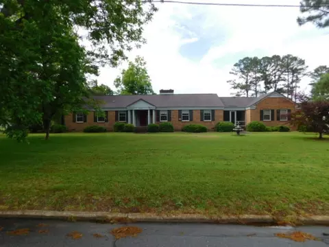 405 E Green St, Macclesfield, NC 27852 photo 1