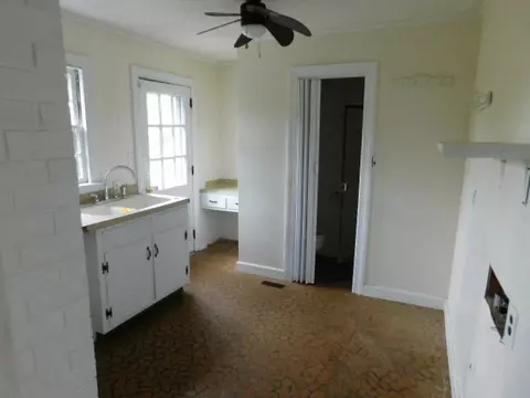 405 E Green St, Macclesfield, NC 27852 photo 17