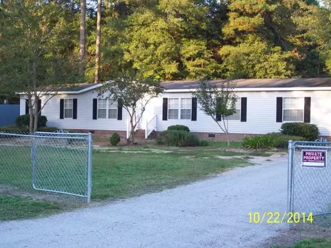 24881 Springhill Rd, Wagram, NC 28396 photo 19