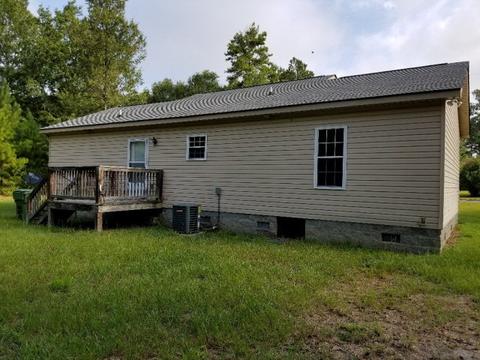155 Clarks Dr, Maxton, NC 28364 photo 6