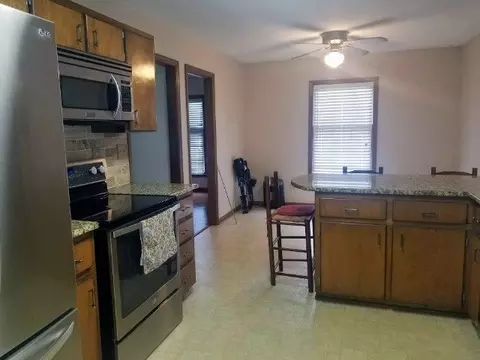 11980 Mccormick Dr, Maxton, NC 28364 photo 8