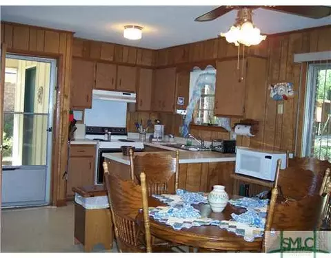 330 E Mell St, Pooler, GA 31322 photo 7