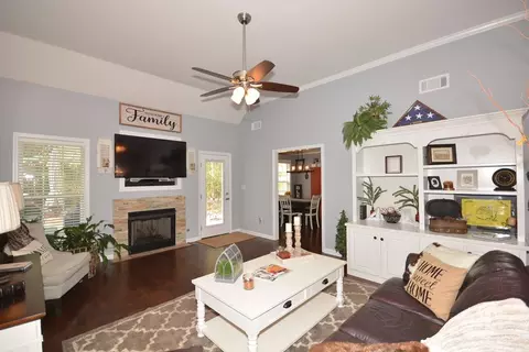 860 Hamilton Ct, Evans, GA 30809 photo 5