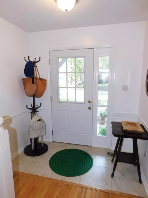 652 Chestnut Dr, Thomson, GA 30824 photo 2