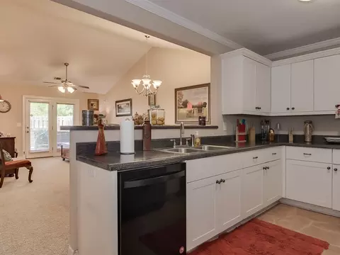 353 Connor Cir, Evans, GA 30809 photo 2