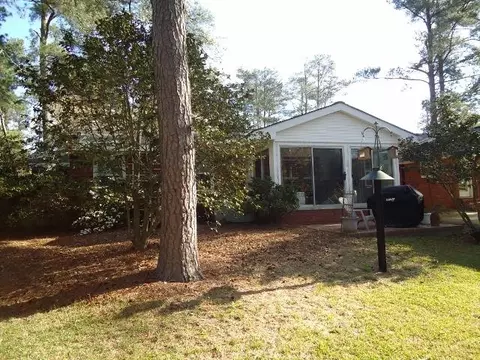 655 Canterbury Dr, Augusta, GA 30909 photo 3