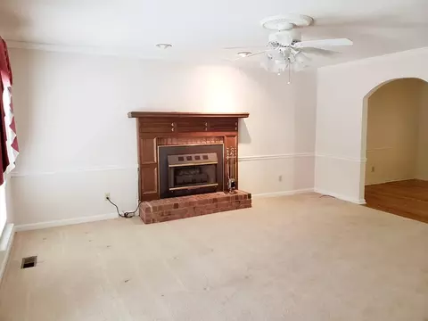 406 Kemp Dr, Augusta, GA 30909 photo 2