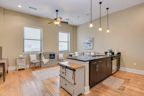 Living - 936 Broad St #416, Augusta, GA 30901 photo 1 of 2
