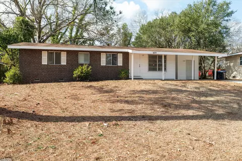 1439 Ridgewood Dr, Augusta, GA 30909 photo 2