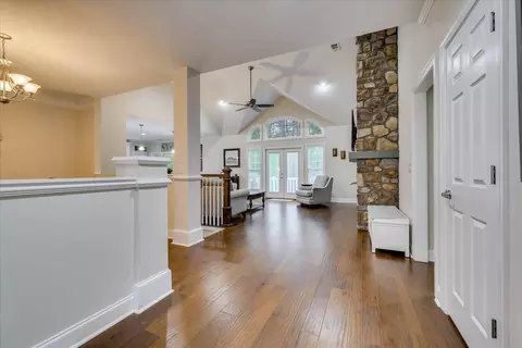 Entry Way - 107 Stonebridge Loop, Mccormick, SC 29835 photo 2 of 5
