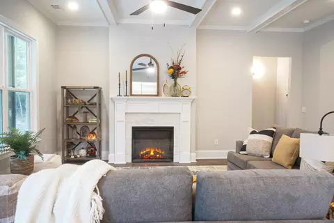 Living - 104 Godfrey Dr, Mccormick, SC 29835 photo 1 of 3