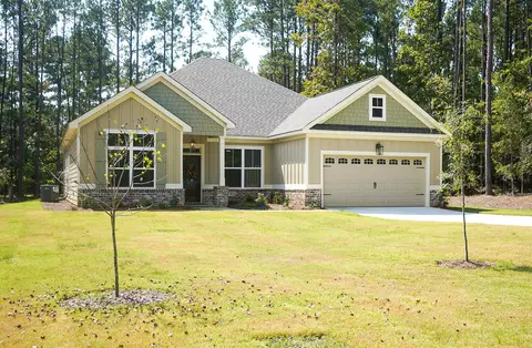 104 Godfrey Dr, Mccormick, SC 29835