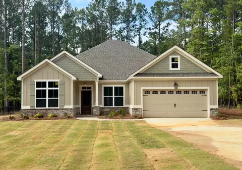 Exterior - 104 Godfrey Dr, Mccormick, SC 29835 photo 6 of 13