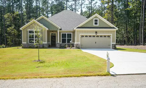 Exterior - 104 Godfrey Dr, Mccormick, SC 29835 photo 5 of 13