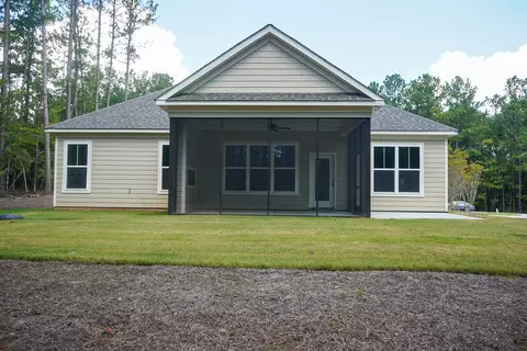 Exterior - 104 Godfrey Dr, Mccormick, SC 29835 photo 11 of 13