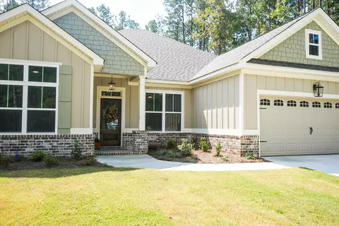 Exterior - 104 Godfrey Dr, Mccormick, SC 29835 photo 2 of 13