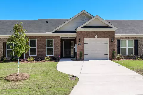 1016 Rosendale Dr, Hephzibah, GA 30815