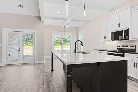 Kitchen - 3191 Old Augusta Rd, Dearing, GA 30808 photo 2 of 2
