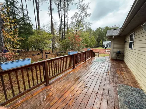 Exterior - 105 Arbor Ln, Mccormick, SC 29835 photo 5 of 5