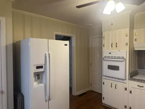 Entry Way - 410 Johns Rd, Thomson, GA 30824 photo 2 of 2