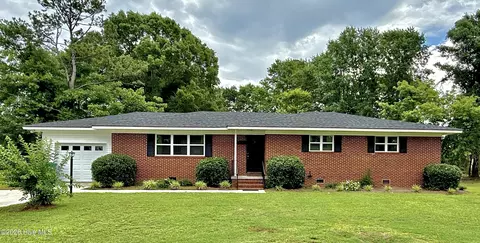 410 Johns Rd, Thomson, GA 30824