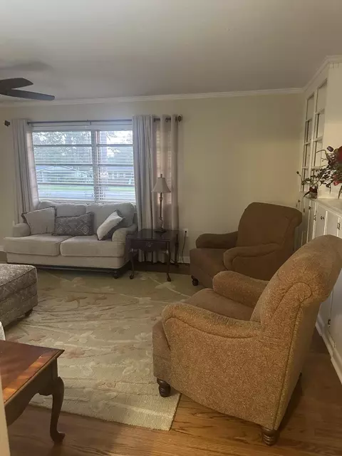Living - 410 Johns Rd, Thomson, GA 30824 photo 3 of 4