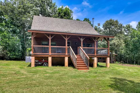196 Brodie Hall Rd, Wagener, SC 29164
